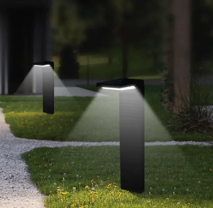 BluMUrban Solar Landscape Garden Light.